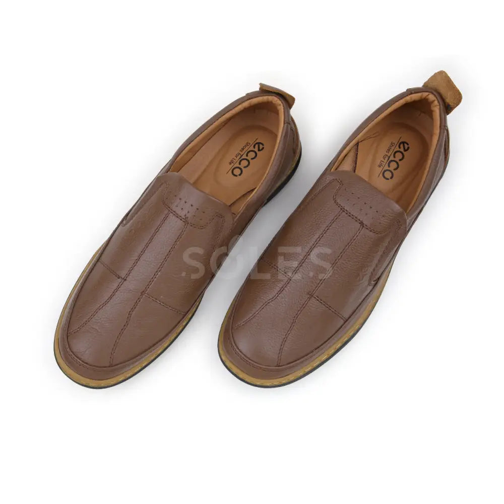 SOLES E-35 mustard-tan men's casual leather slip-on shoes, top-down pair view with tan lining