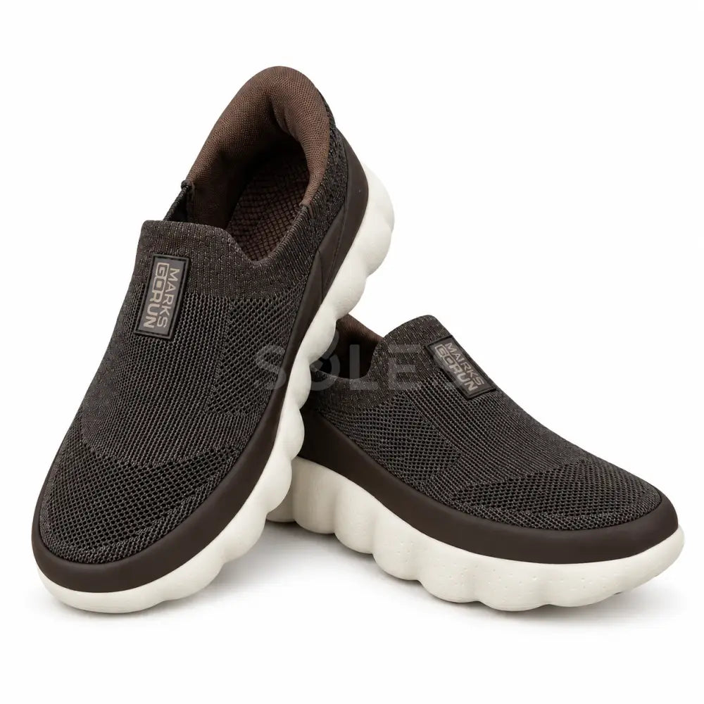 SOLES M-935 coffee men's breathable mesh slip-on walking shoe, photo 3 of 4