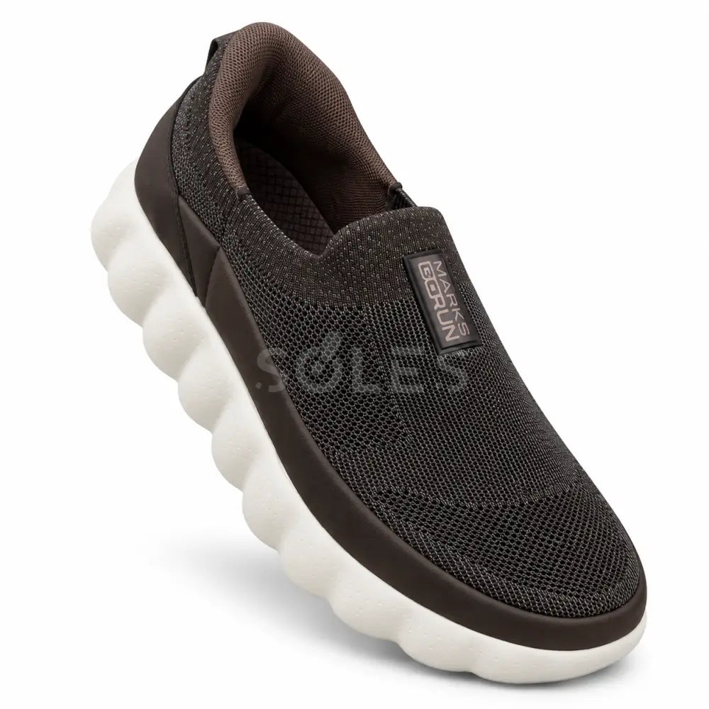 SOLES M-935 coffee men's breathable mesh slip-on walking shoe, photo 2 of 4
