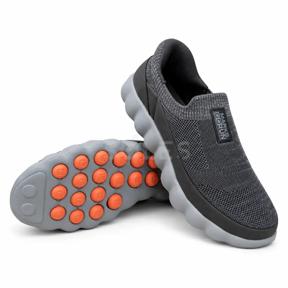 SOLES M-935 dark grey men's breathable mesh slip-on walking shoe, photo 1 of 4