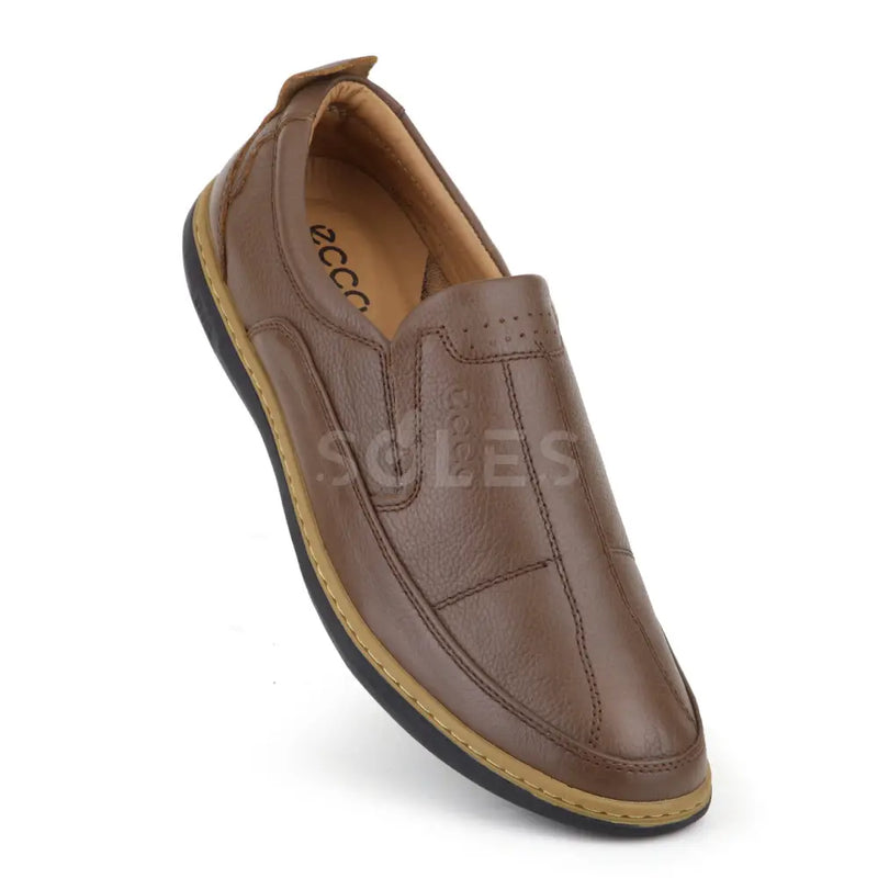 SOLES E-35 mustard-tan men's casual leather slip-on shoe, three-quarter front view with stitched vamp and elastic gussets