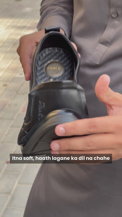 SOLES M-667 leather slip-on shoes for men video